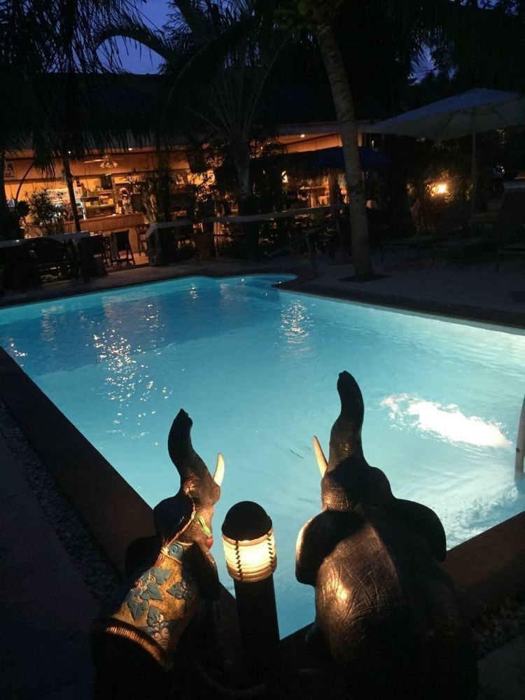 Bee Nat Garden Resort Bang Rak Beach  Exterior photo